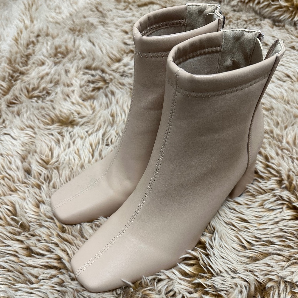 Beige - Tan booties